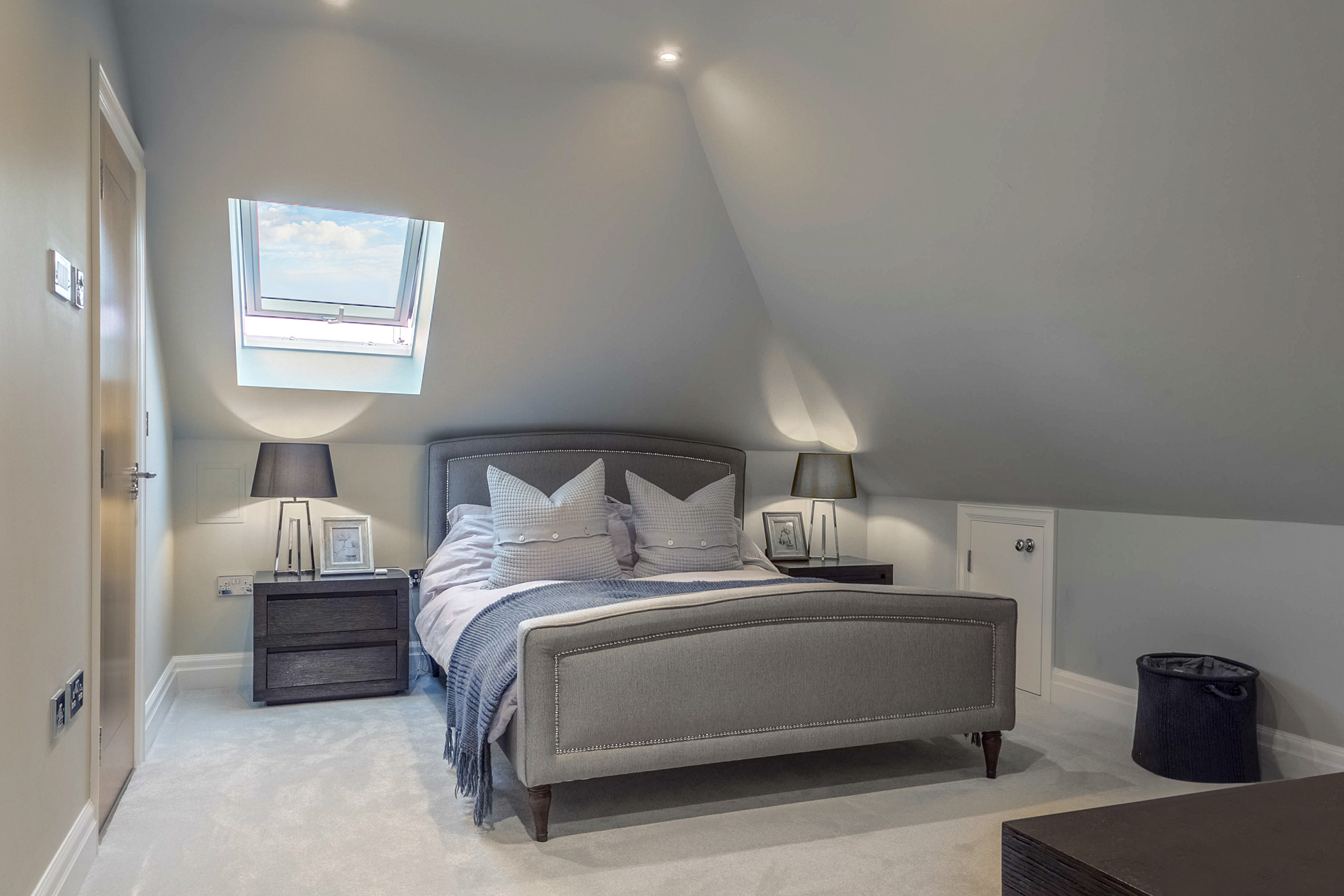 Pewley Heights, Guildford - view 17