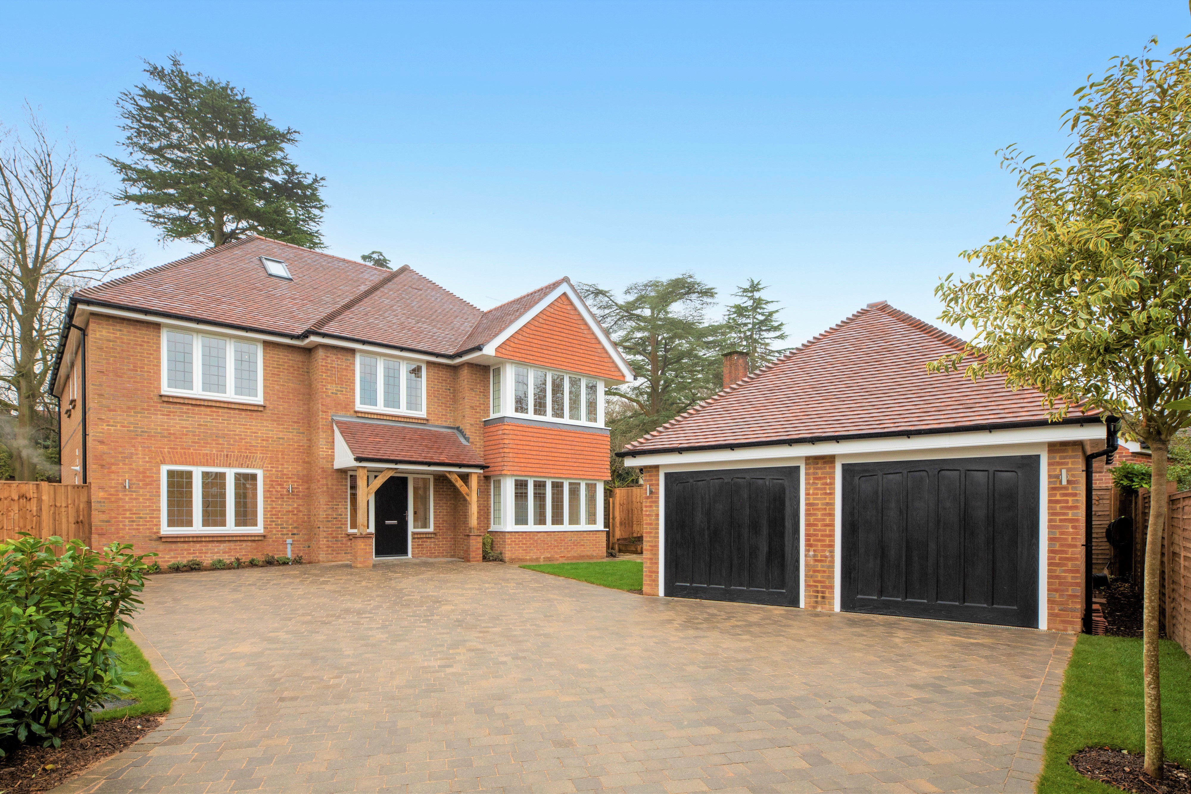 Merrow Croft, Guildford - view 2